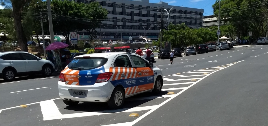 Fui multado por infringir marcas de canalização, como recorrer?